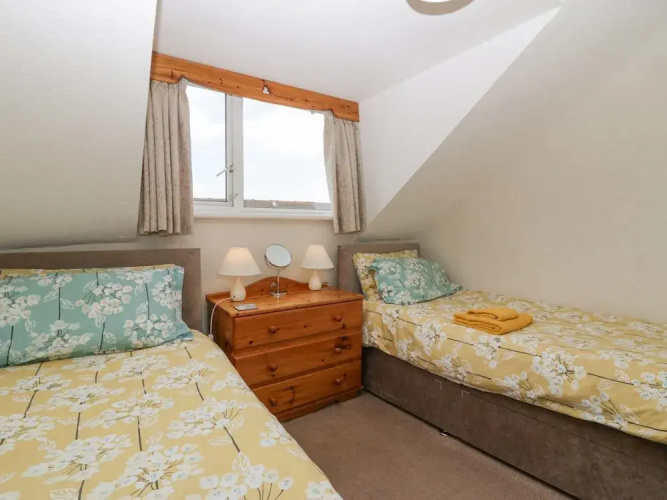 Lazey Cottage