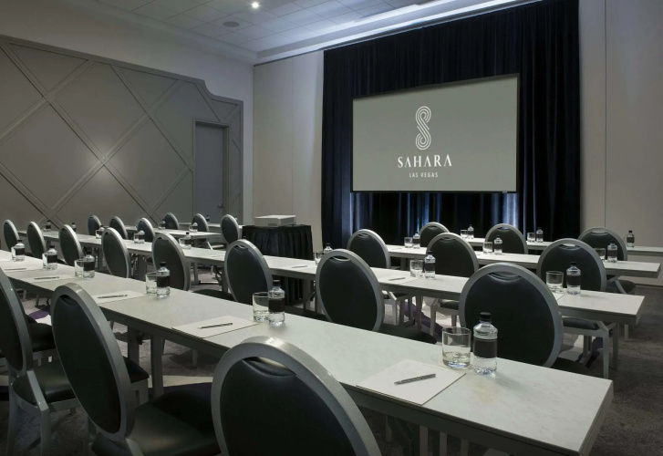 SAHARA Las Vegas photo 26