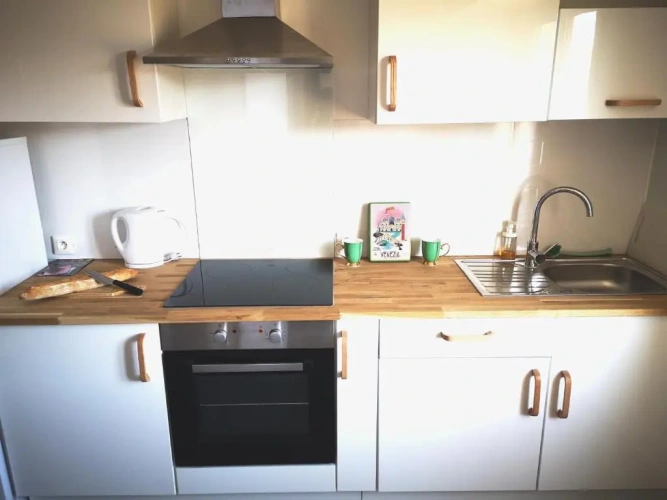 2 Bedrooms Apartment
