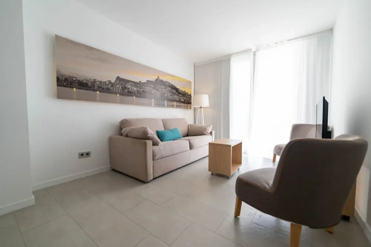 2 Bedrooms Comfort Basement Apartment