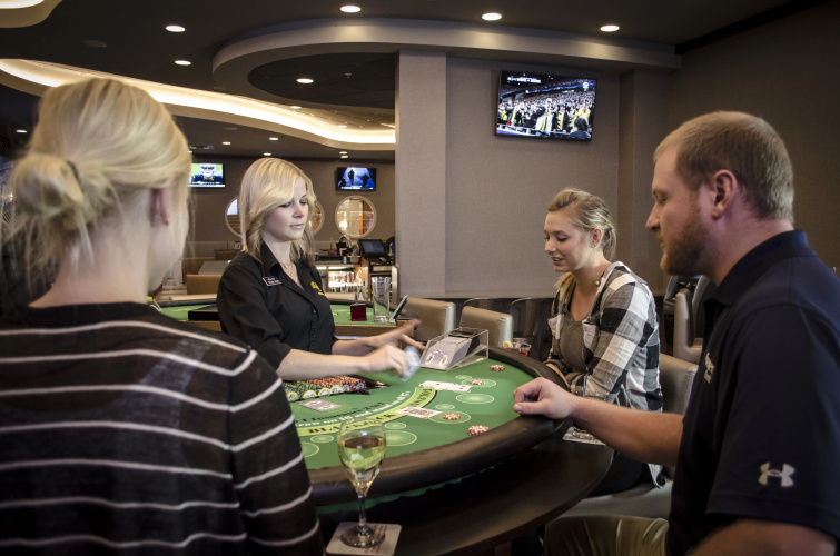 Holiday Inn Fargo photo 36
