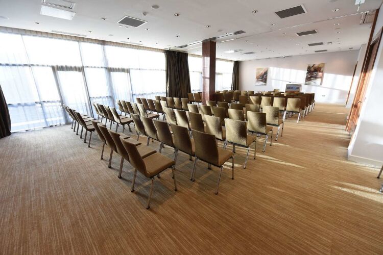 Absolute Hotel LimerickOver view