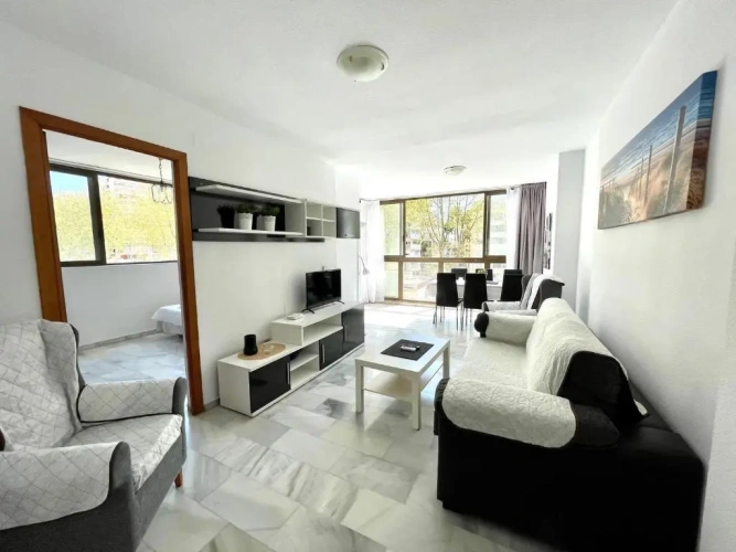 2 Bedrooms Apartment