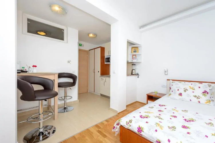 Lodging house SB apartman 1