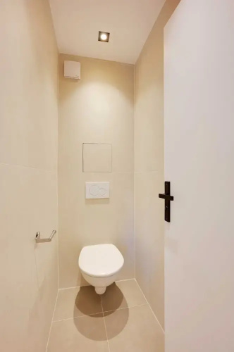 Charming Apt With AC & Balcony