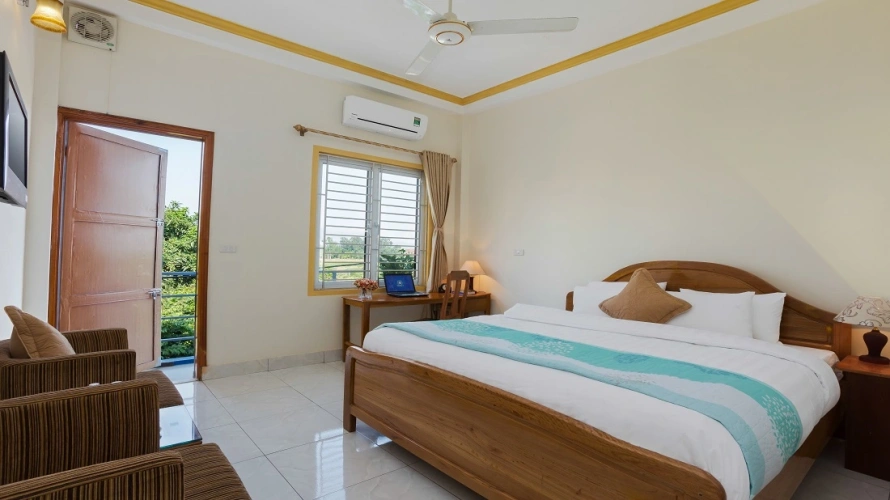 Standard Double room with balcony and with view