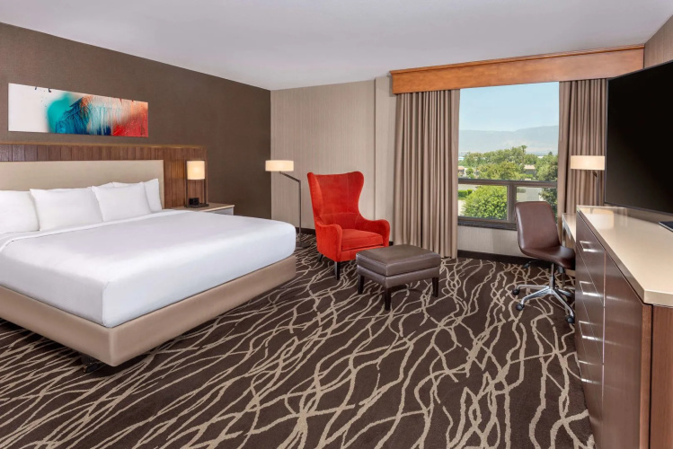 DoubleTree by Hilton Hotel San Bernardino