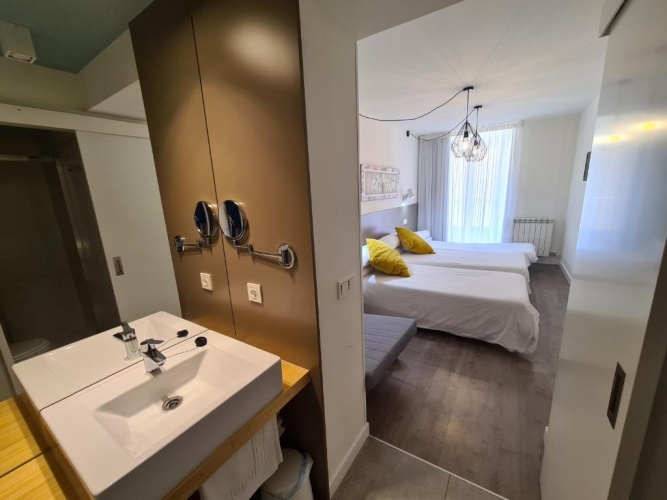 Economy Triple room