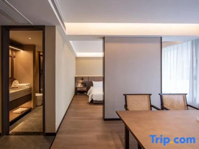 Premier Suite