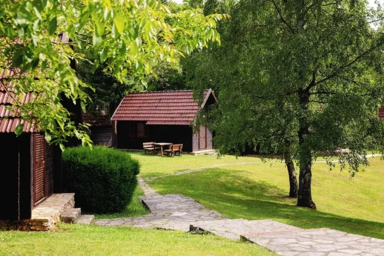 Single Bungalow