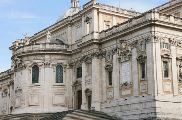 Domus Monti