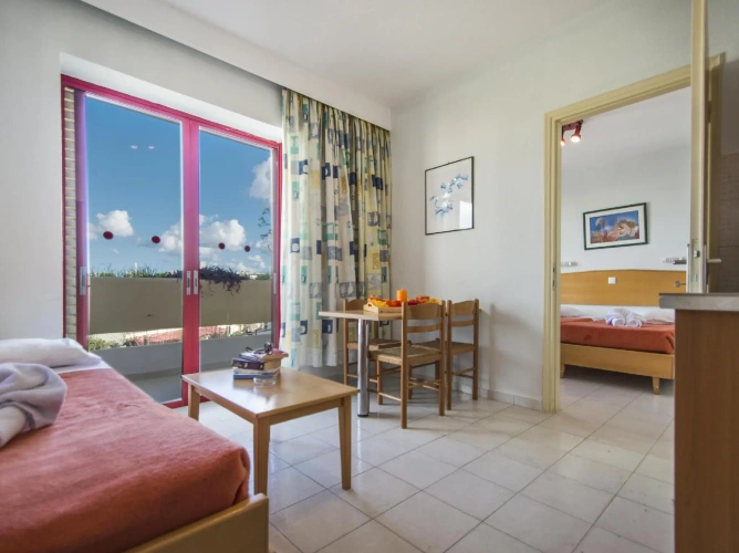 1 Bedroom Double Apartment