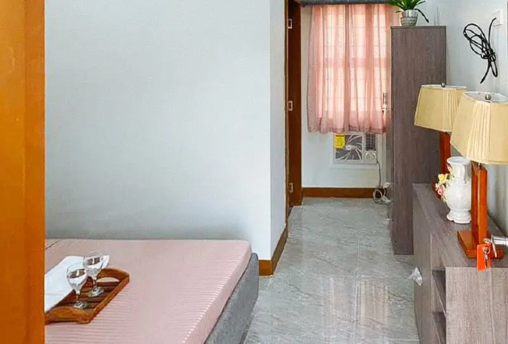 Leonila S Travellers Inn