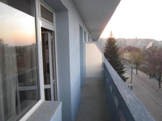 1 Bedroom Apartment with balcony
