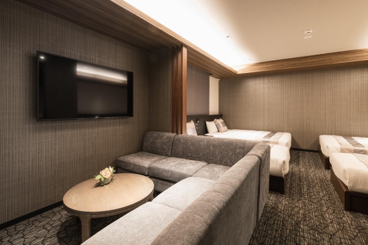 Superior Suite