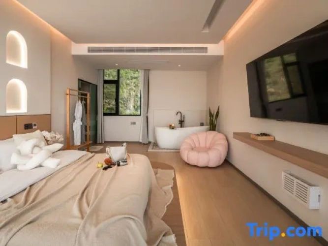 Standard Double room with balcony and with sea view