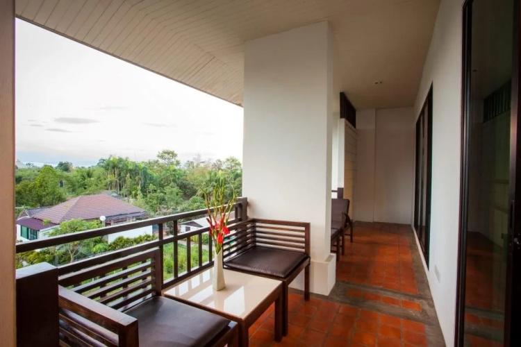 Sang Serene House