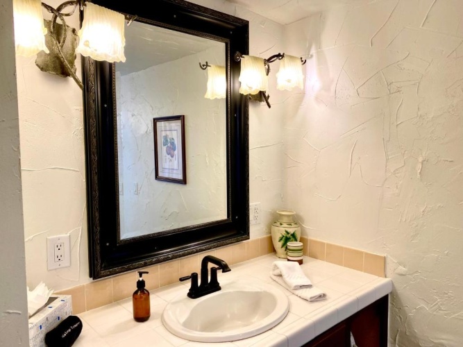 Deluxe Double Suite