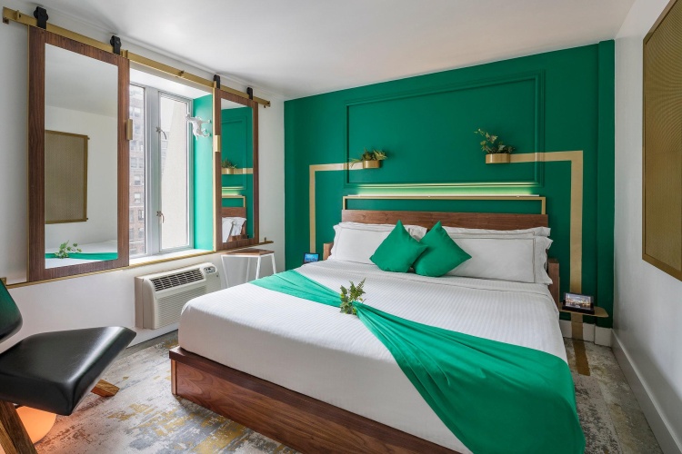 Double Suite