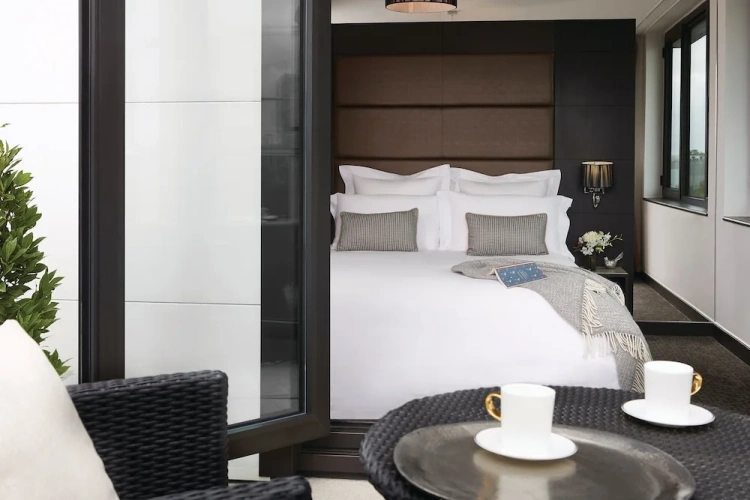 Deluxe Double room with balcony