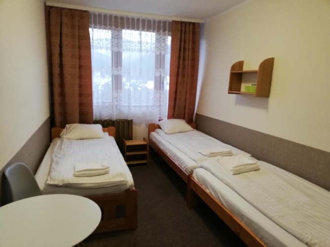 Economy Triple room