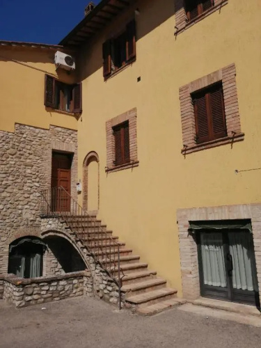 Sulle orme di Francesco appartamento verde