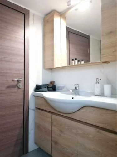 Athenian elegant apt near Acropolis