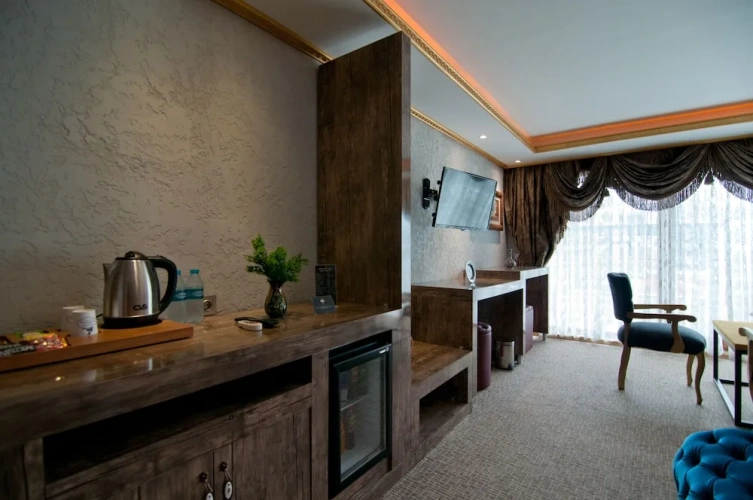 Deluxe Quadruple room