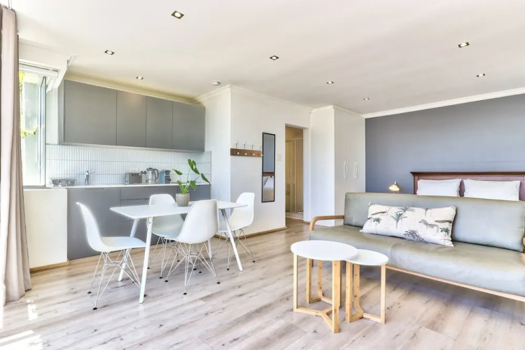 Garden Studio in Camps Bay