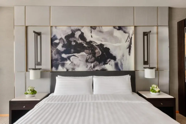 Deluxe Double room with Burj Khalifa view