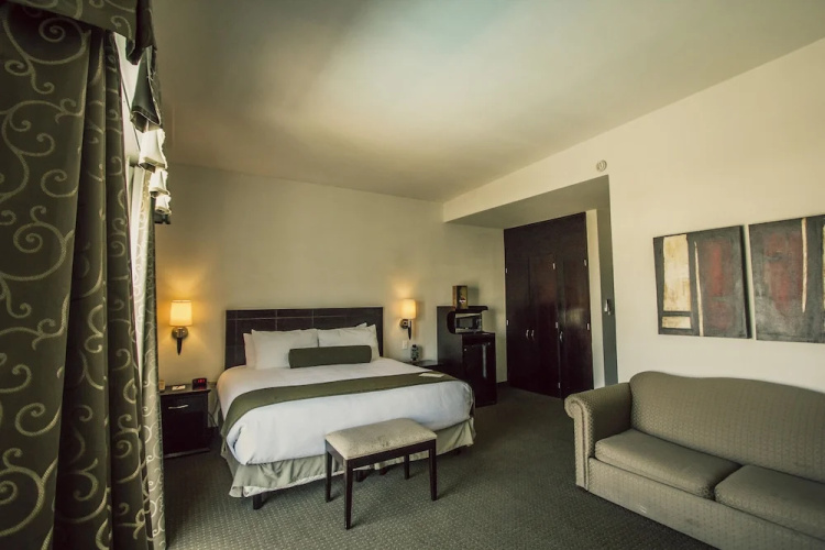Barrokas Hotel & Suites