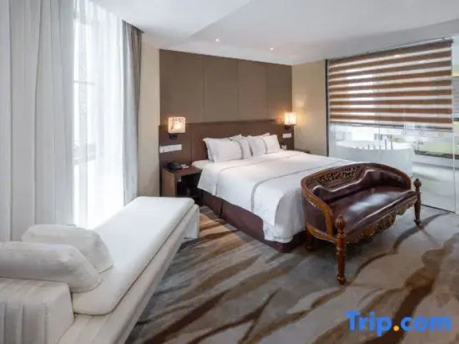 Executive Double Suite