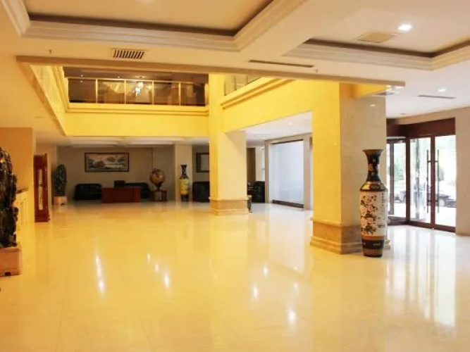 Longhai Hotel