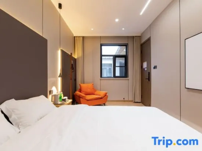 Standard Double room with view