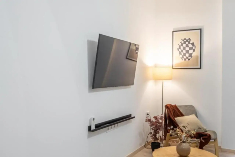 Nobe Acropolis Suite