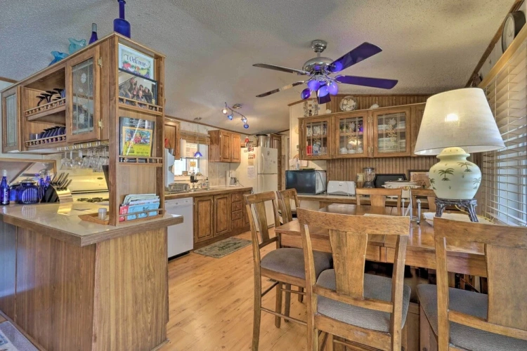 3 Bedrooms Cottage
