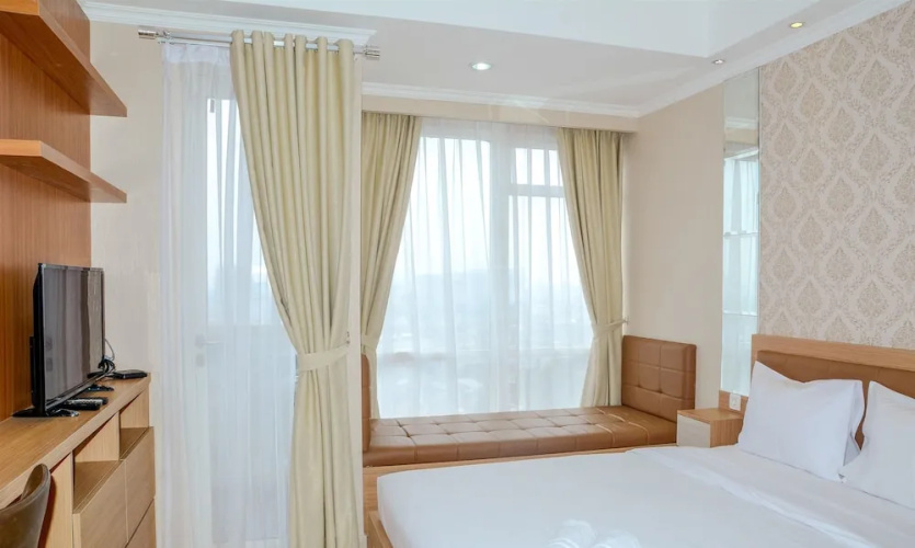 Suite Studio Apartment at Menteng Park