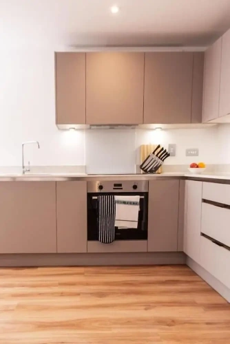 1 Bedroom Apartment