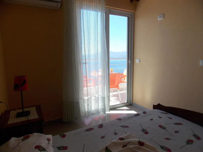Hotel Erioni
