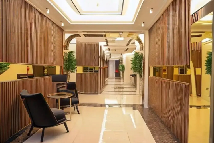 Abraj INN Royal 3