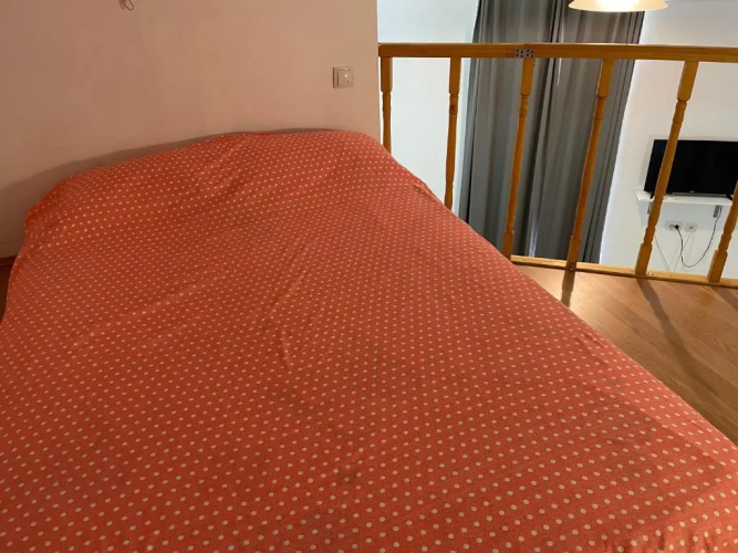 Studio Piata Amzei NR.1 (8 A)