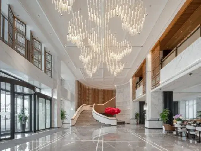 Huhua Grand Hotel