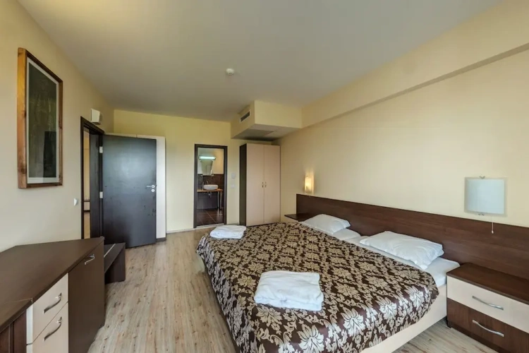 Comfort Double room with balcony and with mountain view
