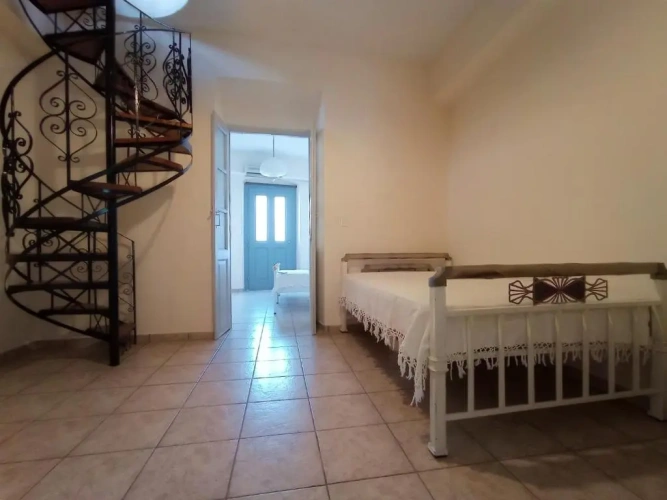 3 Bedrooms Cottage