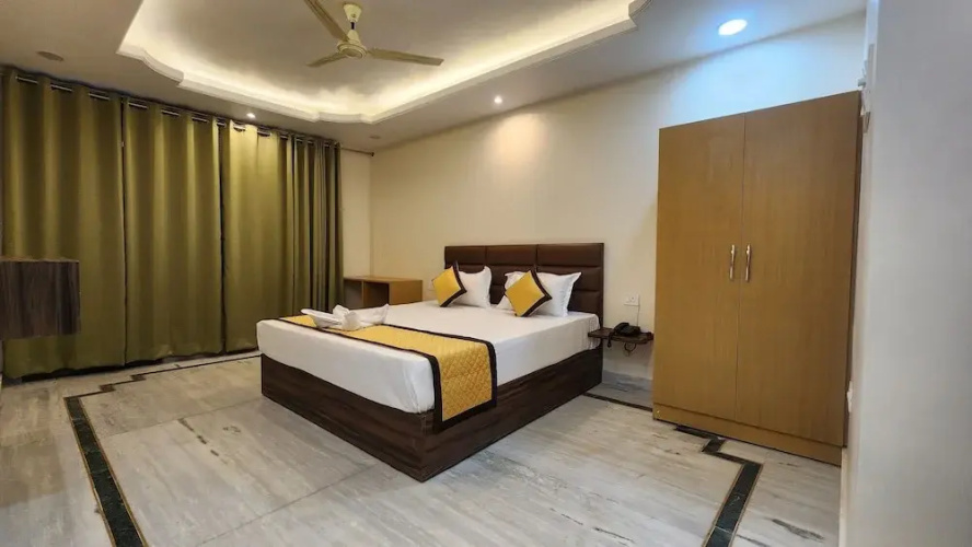 Sojourn Inn