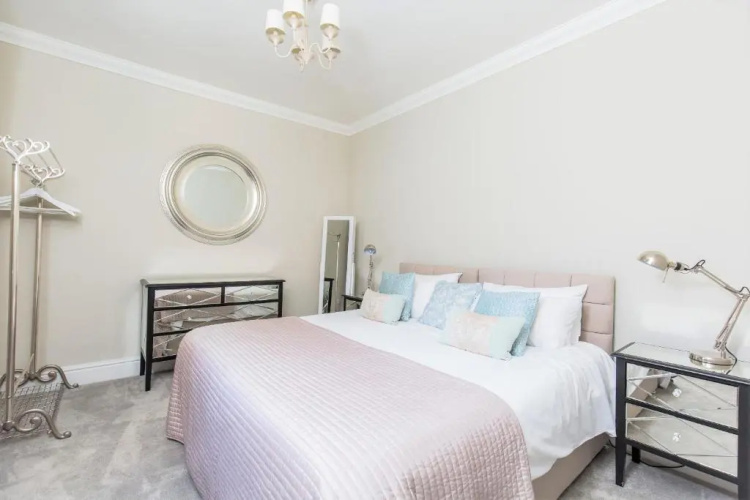 Luxury Apartment - 18 Lansdown Crescent