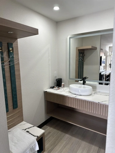 Standard Quadruple room with balcony