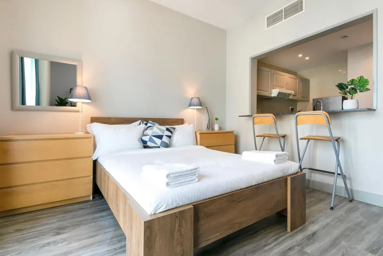 Driven Holiday Homes Icon Tower 2 JLT
