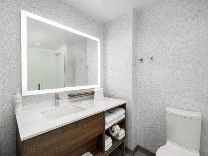 1 Bedroom Quadruple Suite