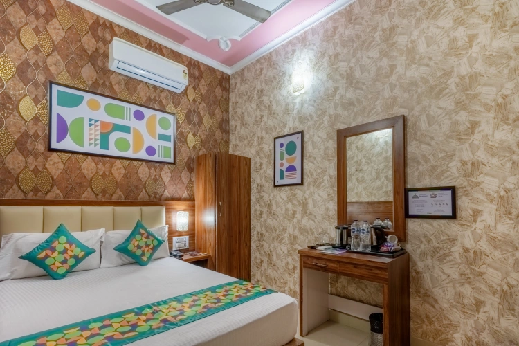 Economy room